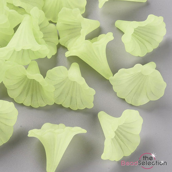 10 LARGE FROSTED LUCITE ACRYLIC TRUMPET FLOWER BEADS 41mm YELLOW GREEN LUC77