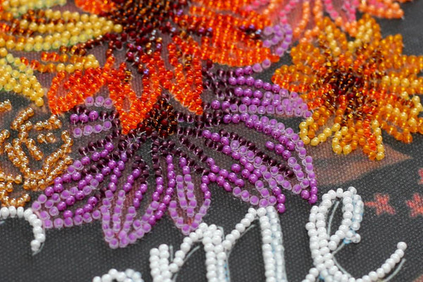 WELCOMING AUTUMN, ABRIS ART BEAD EMBROIDERY KIT large AB-836