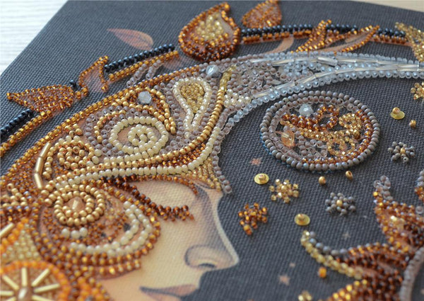 CAPTIVE OF THE NIGHT, ABRIS ART BEAD EMBROIDERY KIT large AB-896