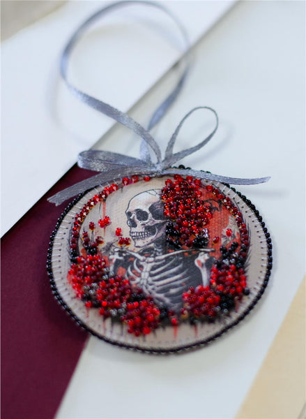 IMMORTALIZED BEAUTY ABRIS ART BEAD EMBROIDERY KIT HALLOWEEN DECORATION (ABT038)