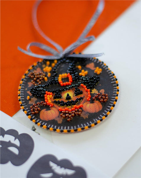Holiday Halloween ABRIS ART BEAD EMBROIDERY KIT HALLOWEEN DECORATION (ABT039)