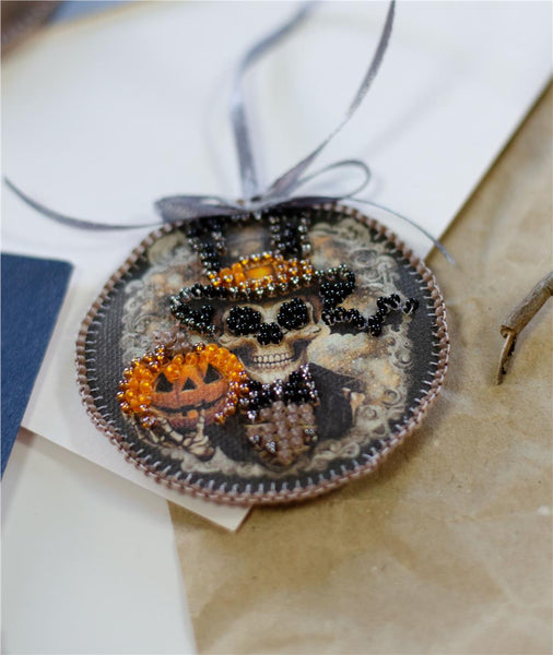 'Nightmares' ABRIS ART BEAD EMBROIDERY KIT HALLOWEEN DECORATION (ABT041)