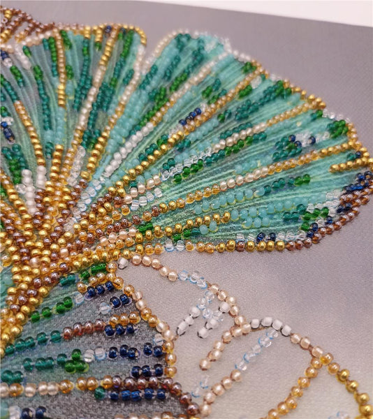 EMERALD LEAVES ABRIS ART BEAD EMBROIDERY KIT 20cm x 20cm ( AMB-087)