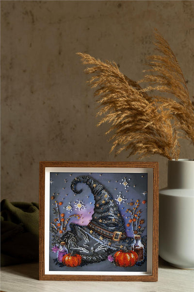 WITCHES HAT HALLOWEEN ABRIS ART BEAD EMBROIDERY KIT 20cm x 20cm ( AMB-123)