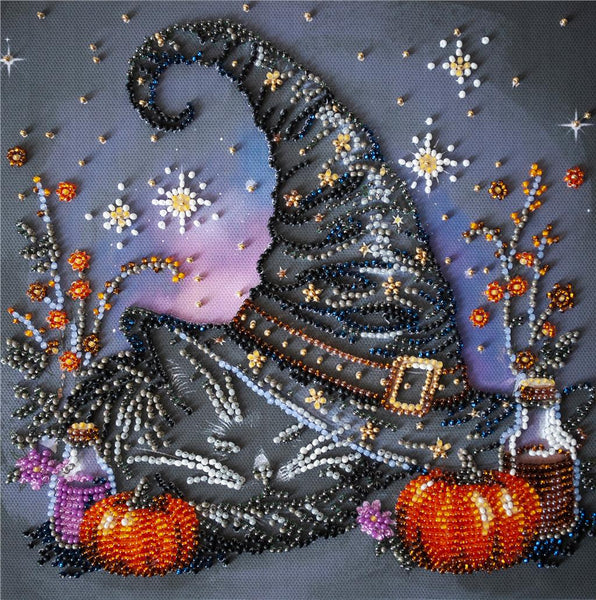 WITCHES HAT HALLOWEEN ABRIS ART BEAD EMBROIDERY KIT 20cm x 20cm ( AMB-123)