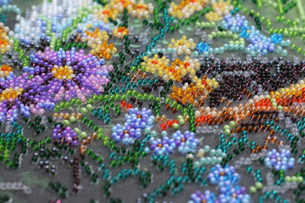 IN THE GRASS FOX,  ABRIS ART BEAD EMBROIDERY KIT large (AB-673)
