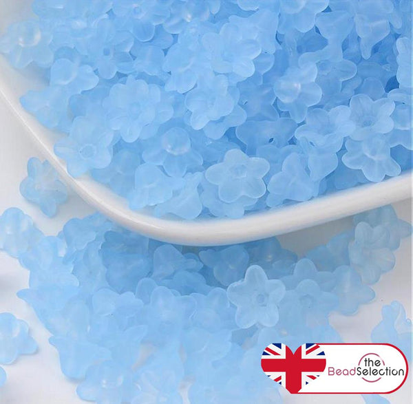 TOP QUALITY 100 FROSTED LUCITE ACRYLIC FLOWER  BEADS 10mm BLUE LUC20