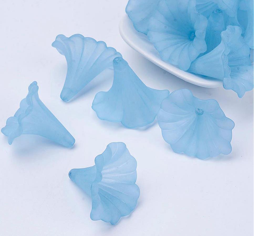 10 LARGE FROSTED LUCITE ACRYLIC LILY TRUMPET FLOWER BEADS 41mm LIGHT BLUE LUC37