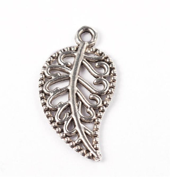 20 FILIGREE LEAF CHARMS PENDANTS BRIGHT TIBETAN SILVER 19mm 3D TOP QUALITY C26