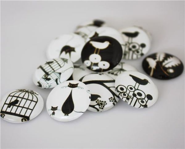 10 ROUND RETRO BLACK & WHITE PRINTED CLEAR GLASS DOMED CABOCHONS 20mm CAB1