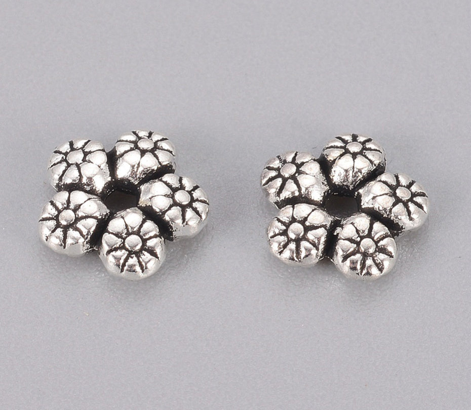 40 SNOWFLAKE DAISY SPACER BEADS 7mm TIBETAN SILVER / GOLD